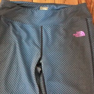 The North Face Blue & Black Printed Legging